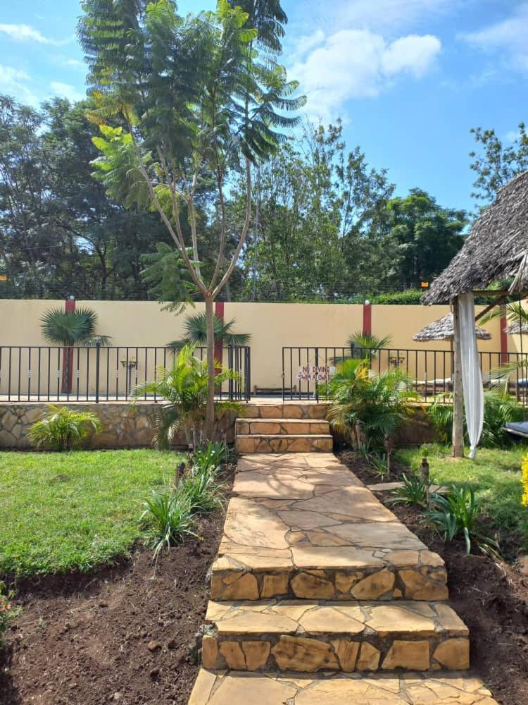 Stasumo House Arusha Bed & Breakfast Ngoại thất bức ảnh